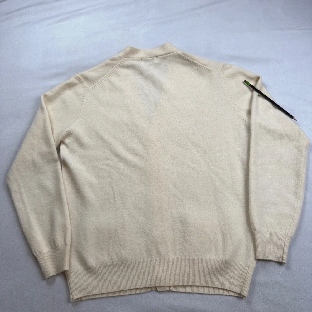 Vintage Moores Finest Cashmere Cardigan Sweater Mens 42 Cream Button Front FLAW - Picture 7 of 9